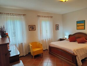 2 bedrooms, free WiFi, bed sheets