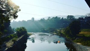 Pemandangan dari hartanah