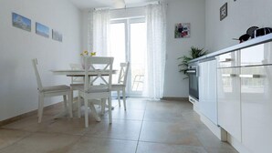 Luokittelematon kuva, 3 kautta 21, painike