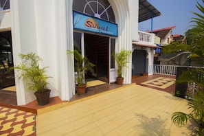 Exterior - Sunset Beach Resort (Candolim)