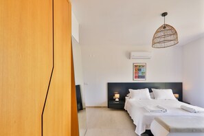 2 habitaciones, tabla de planchar con plancha y wifi gratis 