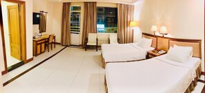 Superior Twin Room, City View | View from room