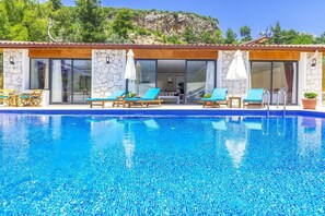 Outdoor pool - Villa Nefer (Kas)