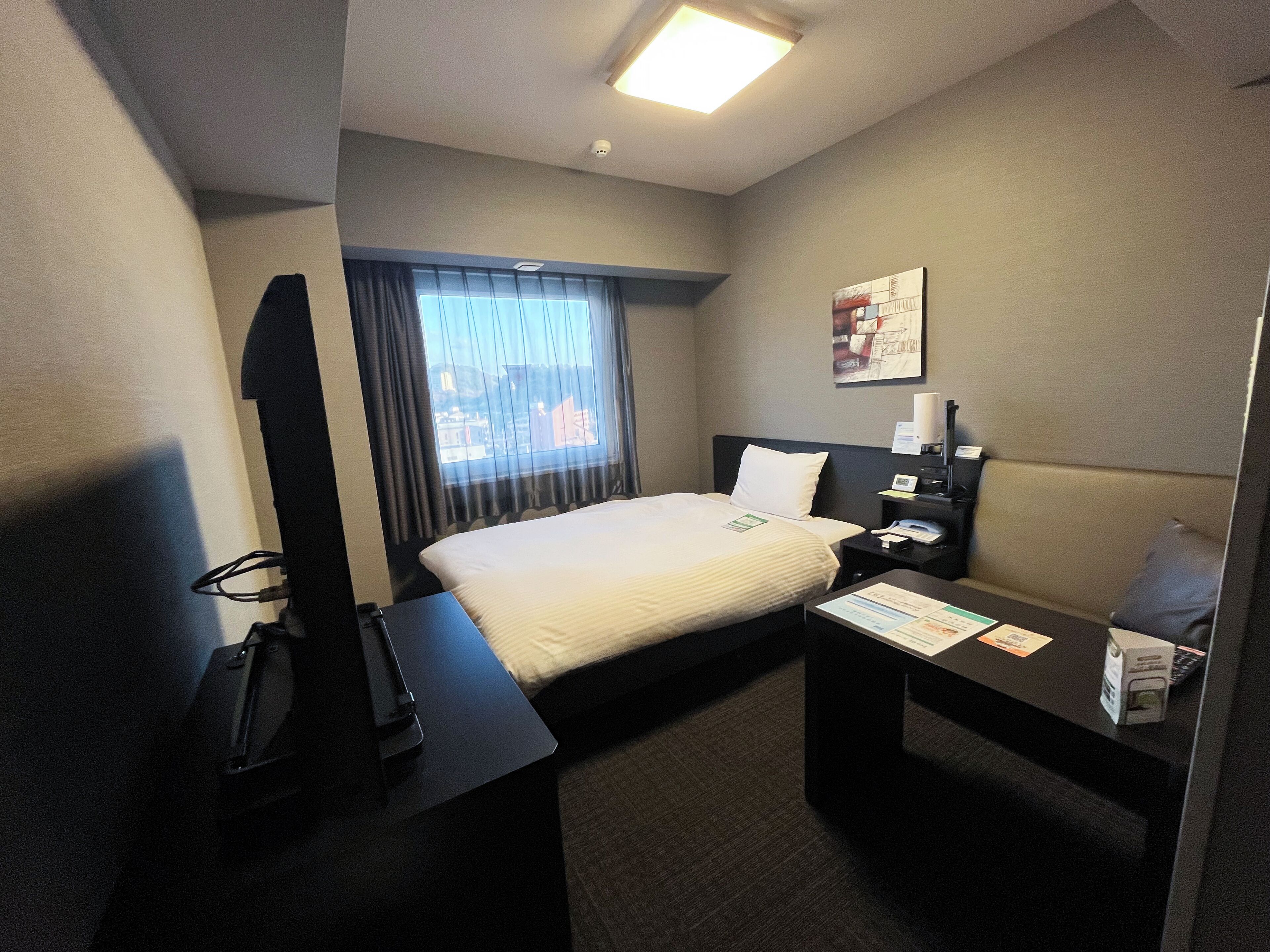 舒适单人房, 无烟房 | 办公桌、免费 WiFi、床单