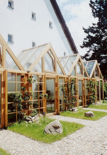 Seehotel am Neuklostersee