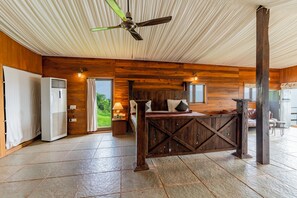 Executive Studio | In-room safe, individually decorated, individually furnished