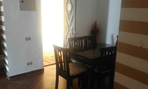 Apartment, 1 Bedroom | Private kitchen | Fridge, microwave, oven, stovetop - El Gouna Downtown property Ao3 (El Gouna)