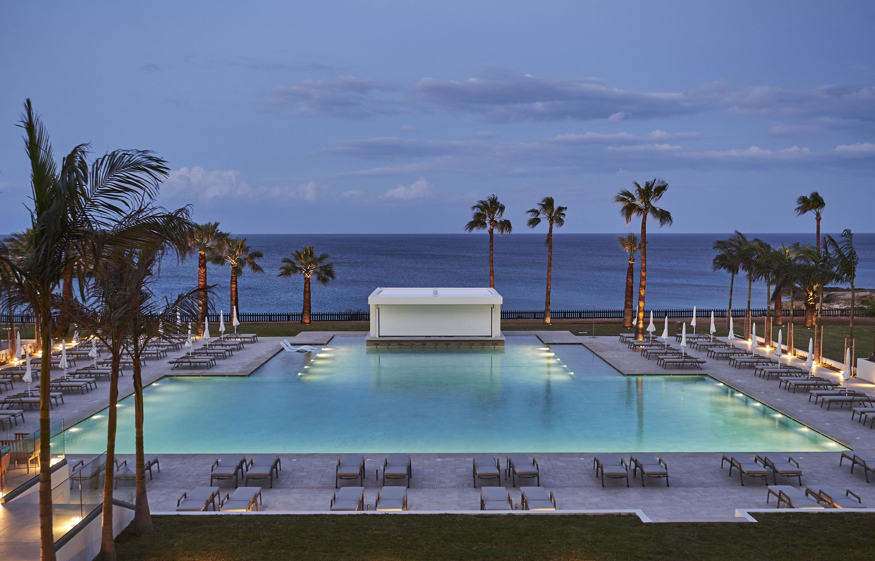 Indoor pool, 2 outdoor pools, sun loungers