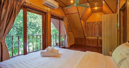 Unique Thai Style 4BR Pool Villa Nikkie