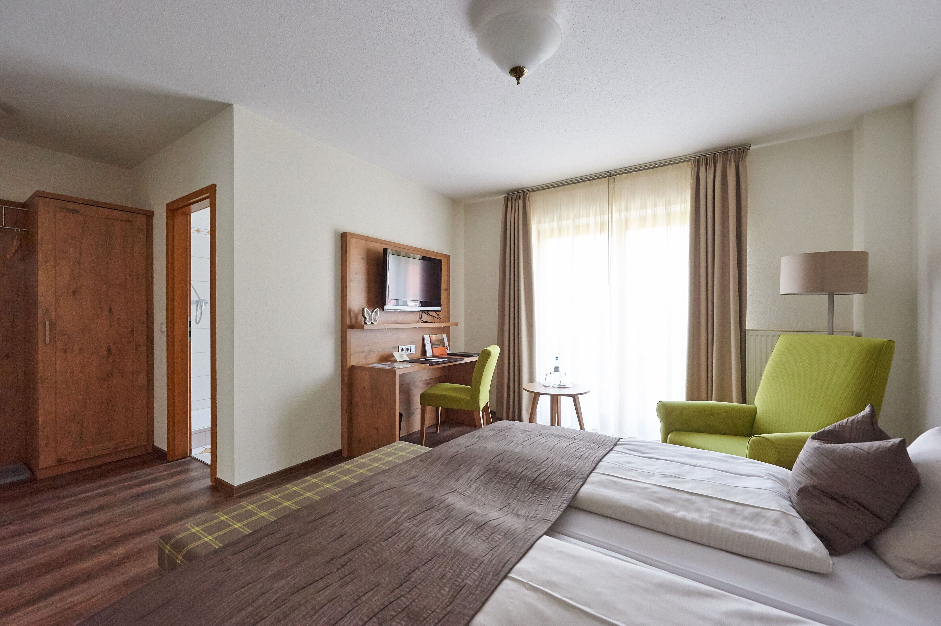 in-room safe, desk, laptop workspace, soundproofing