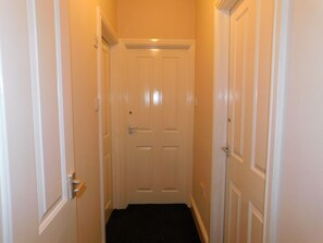 2 soverom, strykejern/-brett, wi-fi (inkludert) og sengetøy