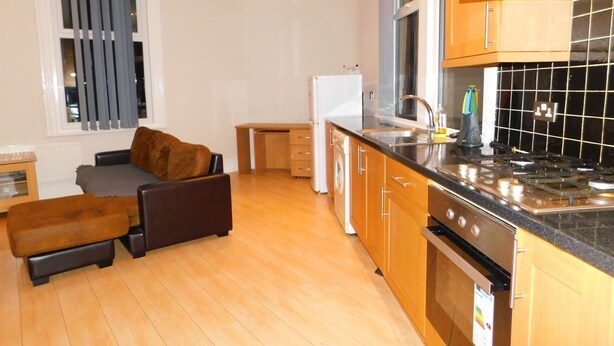 Unclassified image, 1 of 17, button - Deluxe City Apartment (Sheffield)
