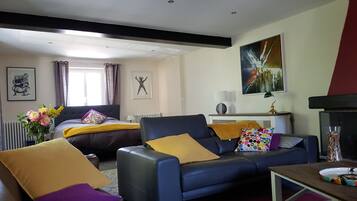 Rideaux occultants, chambres insonorisées, lits bébé (gratuits)