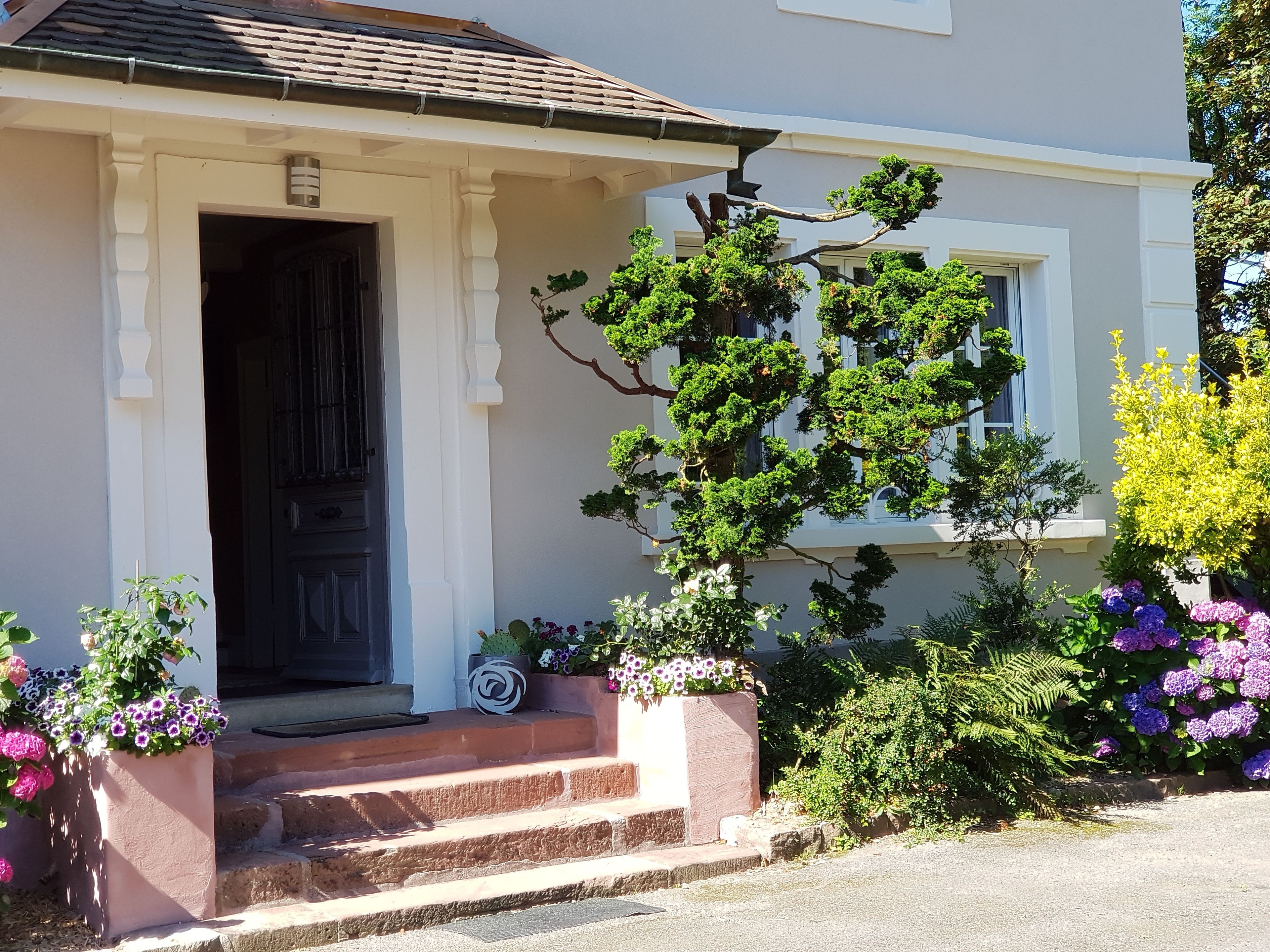 Entrée de l’hébergement