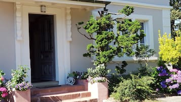 EntrĂ©e de lâhĂ©bergement