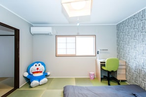 YUYU House - Imazado Anywhere Door - YUYU House - Imazado Anywhere Door (Osaka)