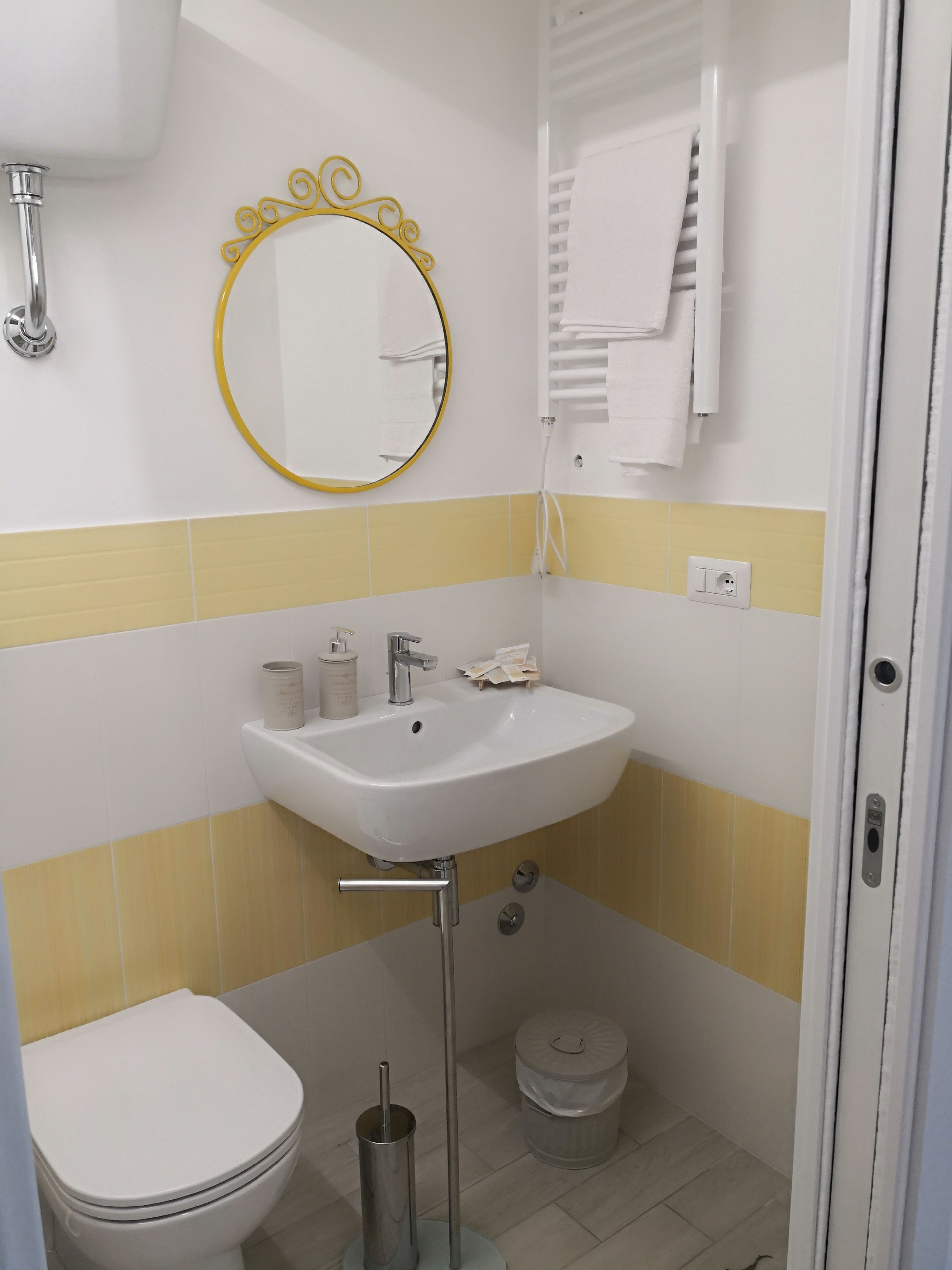 Kamar