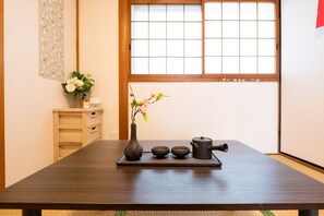Room amenity - YUYU House - Imazado KiKi (Osaka)