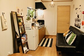 In-room dining - YUYU House - Imazado KiKi (Osaka)