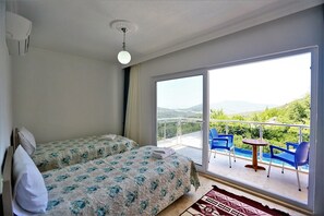 Villa, 3 habitaciones | 3 habitaciones, escritorio, tabla de planchar con plancha y wifi gratis 