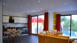 Unclassified image, 3 of 13, button - Villa Duygu (Kas)