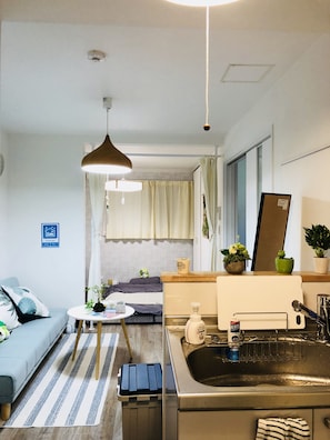 Casa (YUYU House - Yata Kaeru) | Área de estar