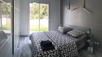 7 camere, insonorizzazione, ferro/asse da stiro, culla da viaggio