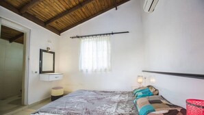 Unclassified image, 2 of 12, button - Villa Nurben (Kas)