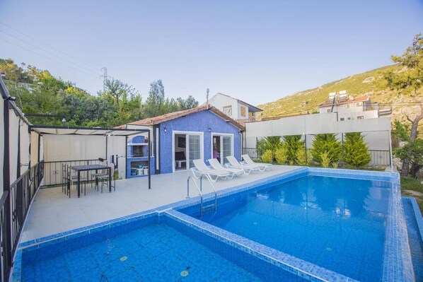 Outdoor pool - Villa Nurben (Kas)