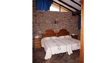 Comfort Double Room, Garden View | 1 bedroom, desk, free WiFi, bed sheets