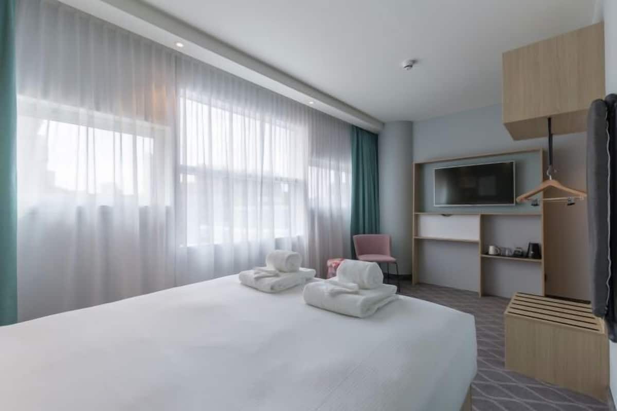 In-room safe, desk, laptop workspace, iron/ironing board