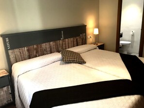 Kamer, 1 twee- of 2 eenpersoonsbedden | Gratis wifi