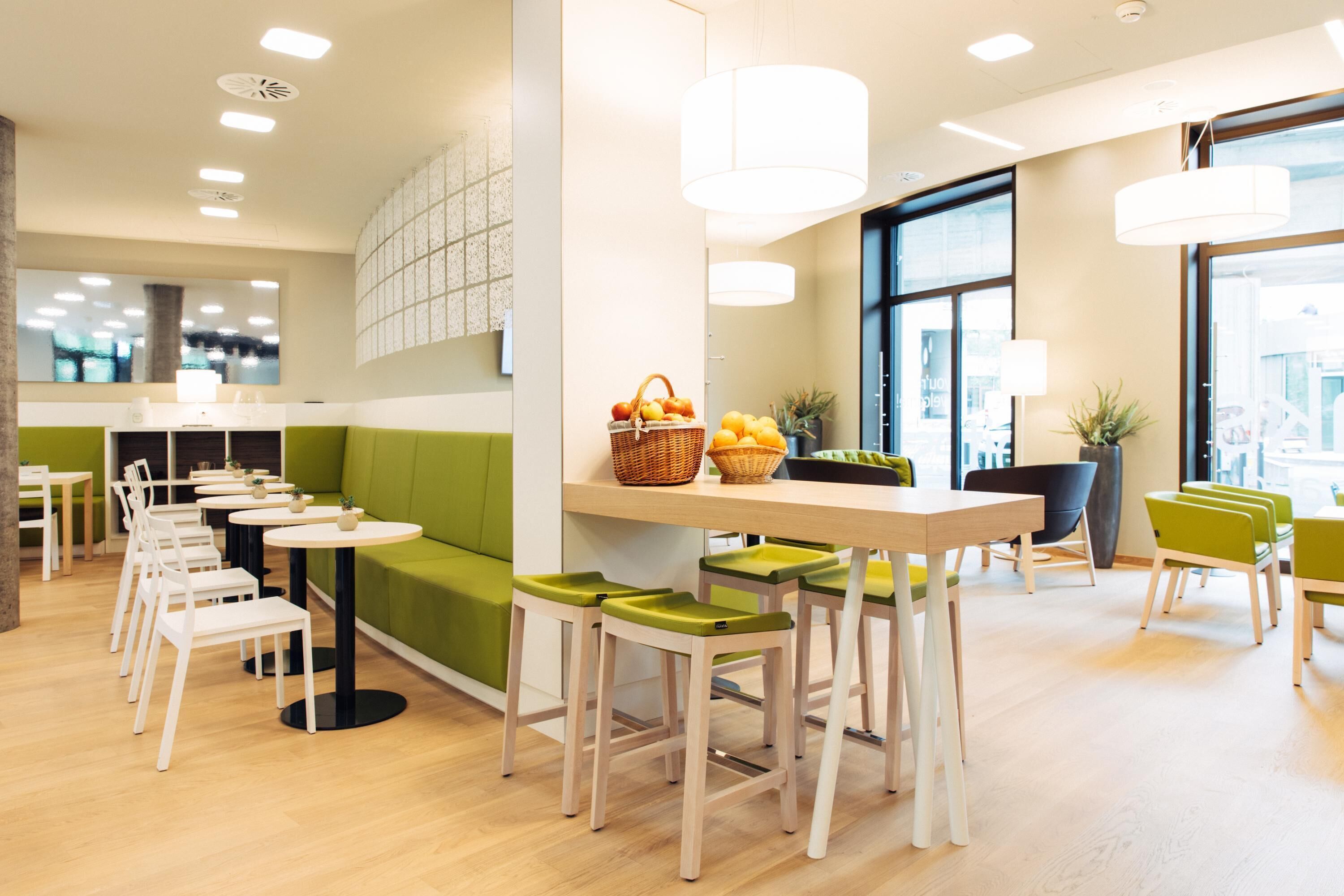 Daily buffet breakfast for a fee