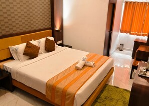 Desk, rollaway beds, free WiFi, bed sheets