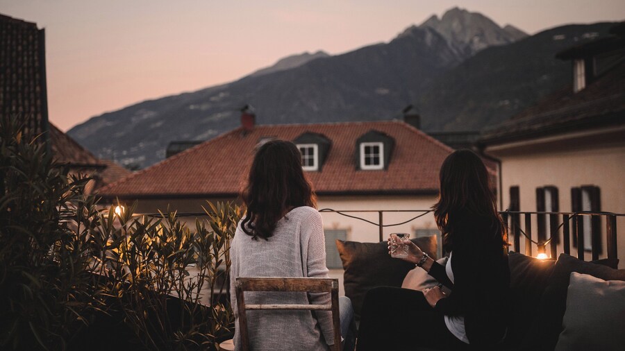 1477 Reichhalter Eat & Sleep