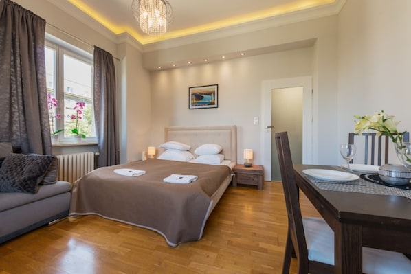 Departamento clásico | Tabla de planchar con plancha, wifi gratis y ropa de cama 
