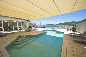 Outdoor pool - 1 Bright Point Apartment 1402 (Nelly Bay)