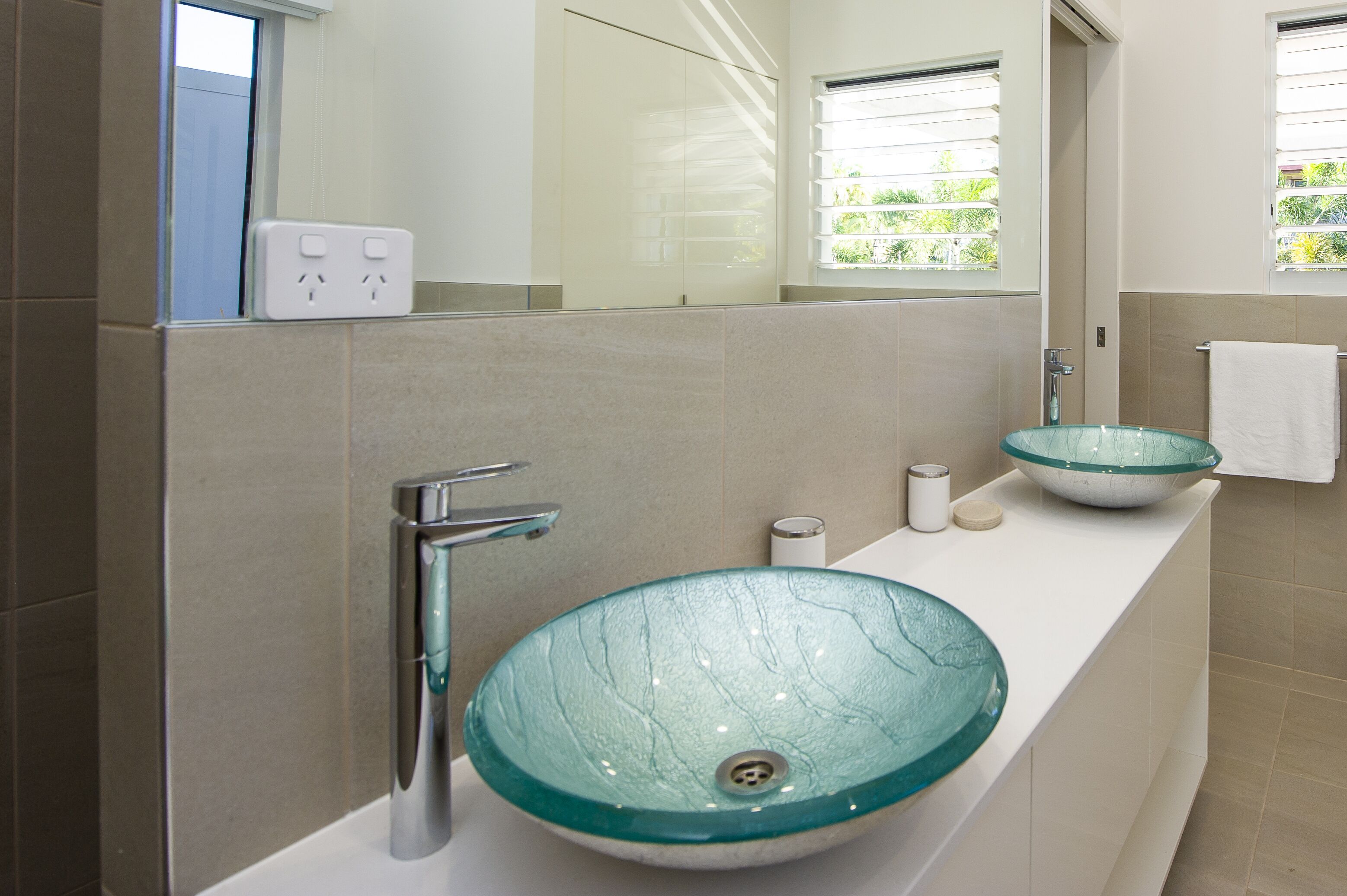 Superior Villa, 1 Bedroom, Pool Access, Ocean View | Bathroom sink