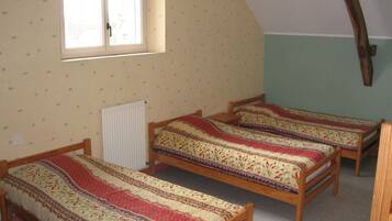 Individuell dekoriert, individuell eingerichtet, Verdunkelungsvorhänge