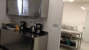 Ferienhaus, 4 Schlafzimmer | Eigene Küche | Kühlschrank, Mikrowelle, Wasserkocher mit Kaffee-/Teezubehör