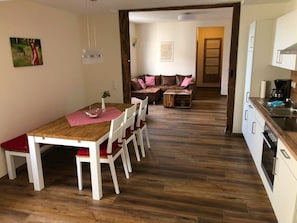 Departamento, 3 habitaciones, vista al jardín (Rotkäppchen) | Servicio a la habitación