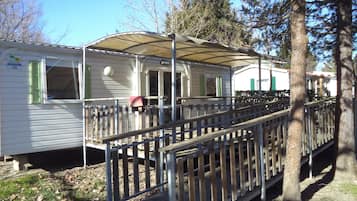 Mobile Home, 2 Bedrooms, Accessible | Terrace/patio