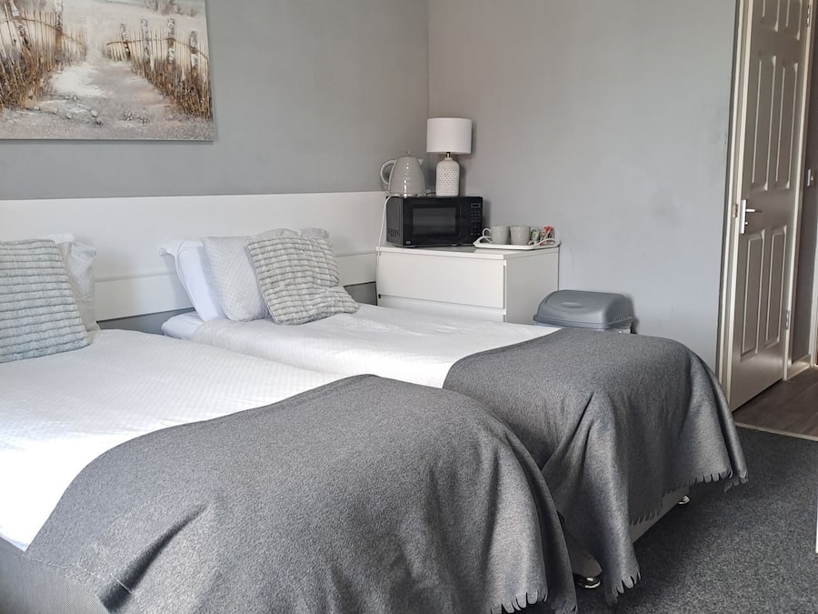 Standard Twin Room, Ensuite | Interior