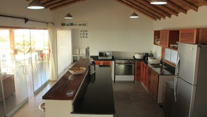 Thức ăn và đồ uống