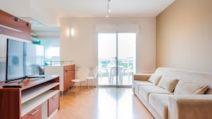 Family Apartment, Multiple Beds, Non Smoking | Living room - Apartamento Stare (São Paulo)