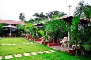 Mặt tiền nơi lưu trú