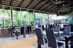 Khu ẩm thực cho gia đình