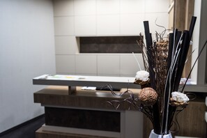 Reception - River Lodge (Vienna)