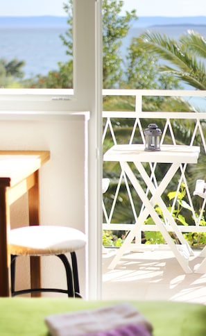 Apartment (Green) | Free WiFi, bed sheets