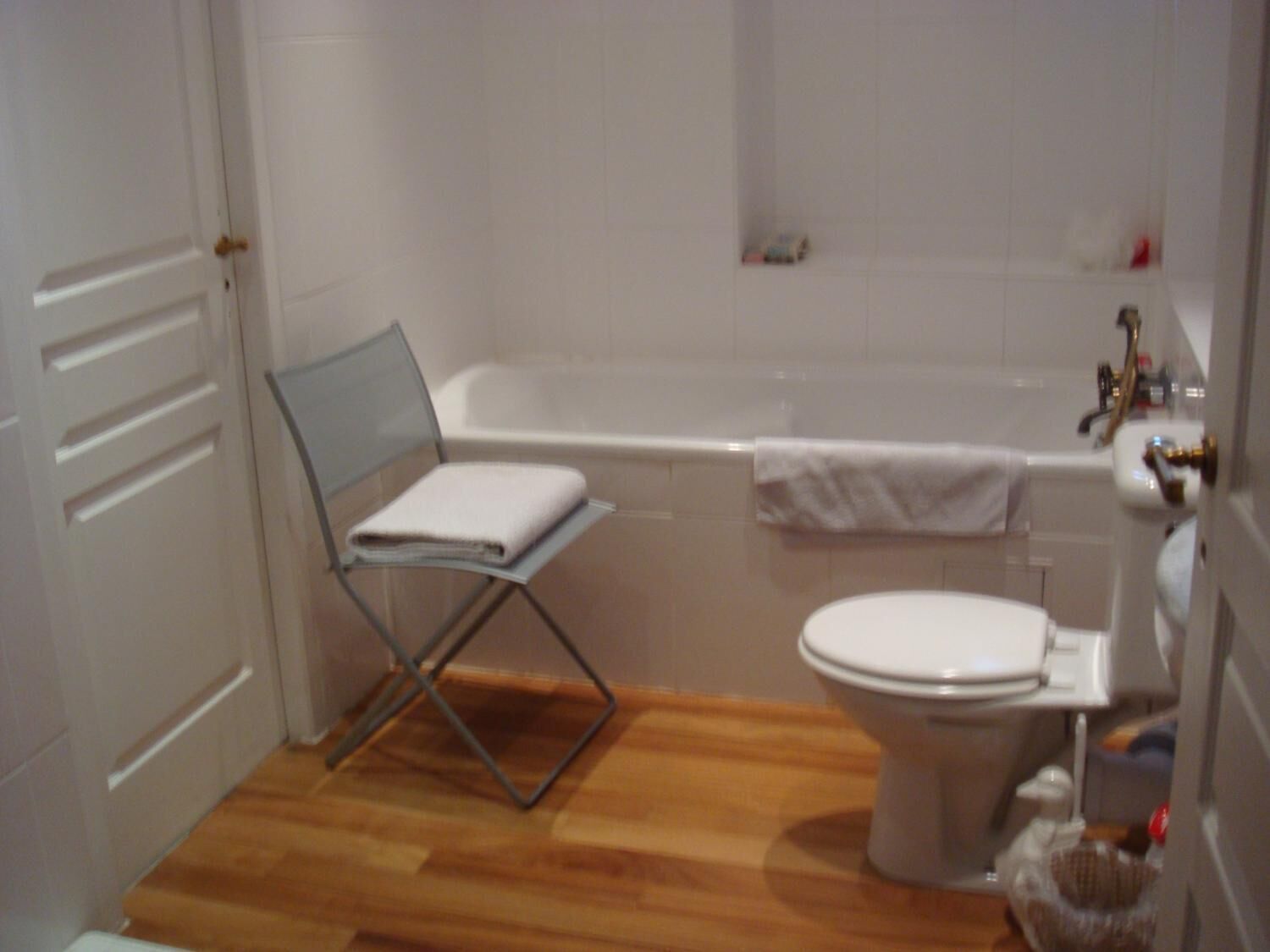 免費盥洗用品、吹風機、毛巾